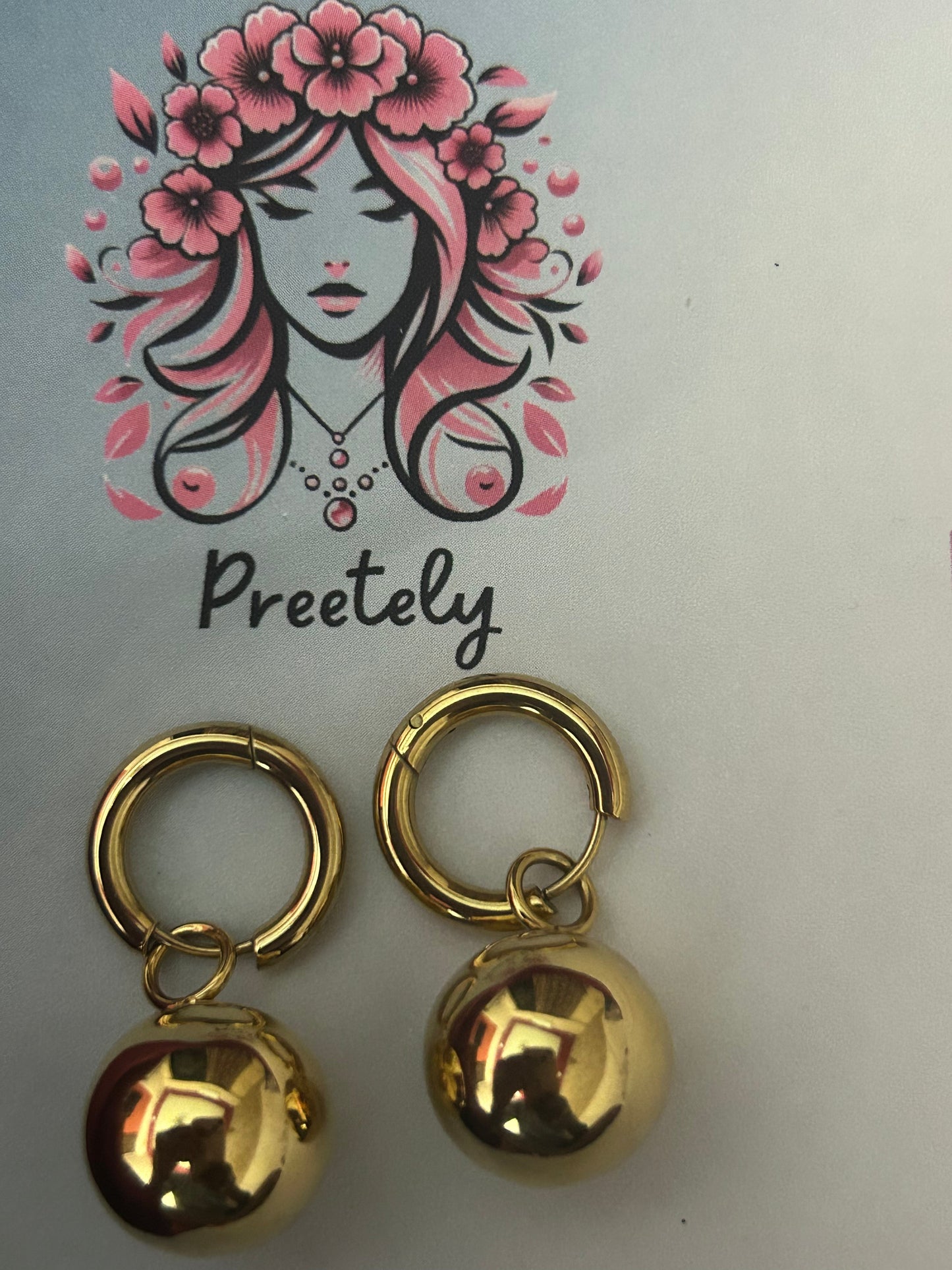 Golden trendy Stud Earrings